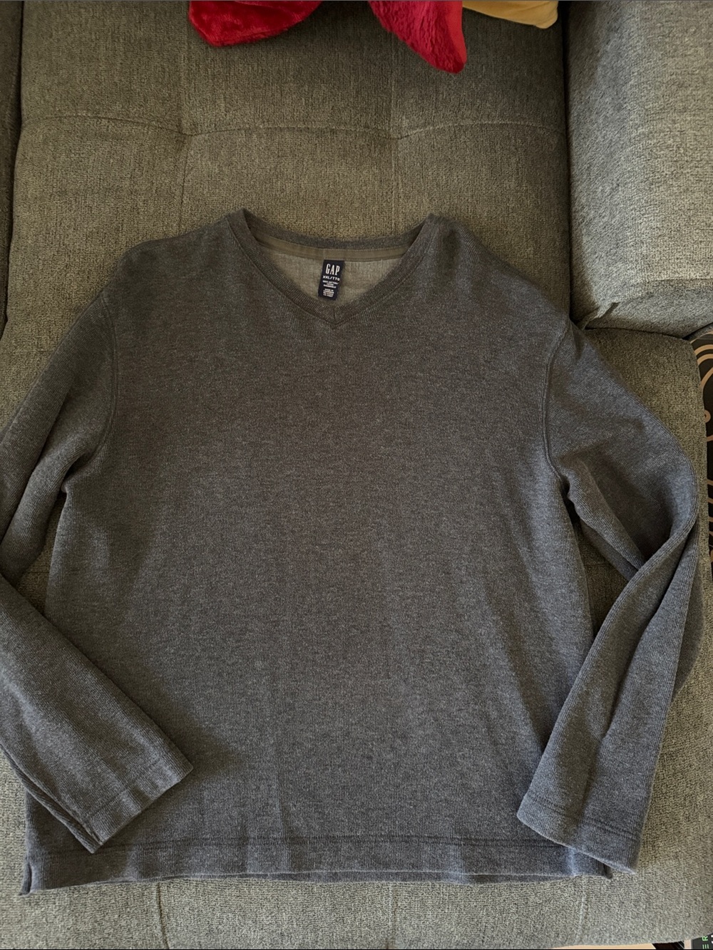 GAP V-Neck Sweater